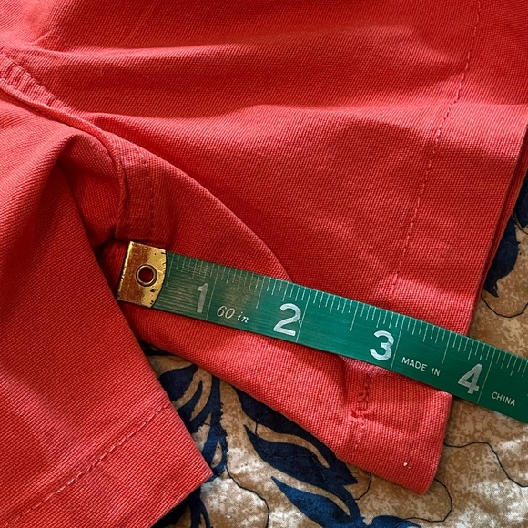 NWT Lee Women’s cargo shorts 14 Poppy red - Picture 3 of 5